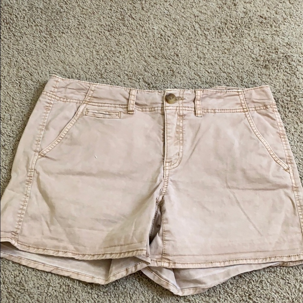 American Eagle khaki shorts size 12